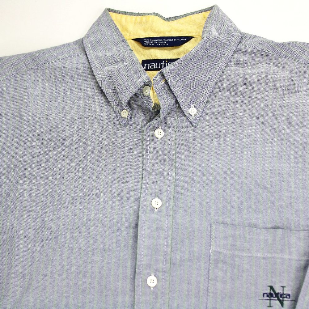 Men's Vintage Nautica Button Down Pocket Shirt Size XL Blue Long Sleeve Striped